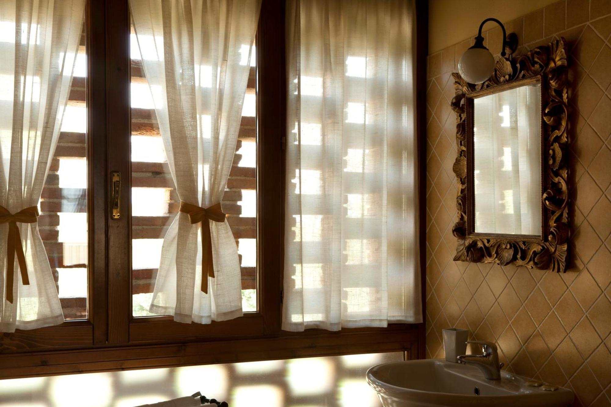 Agriturismo Fattoria Rozzalupi Cerreto Guidi Eksteriør bilde