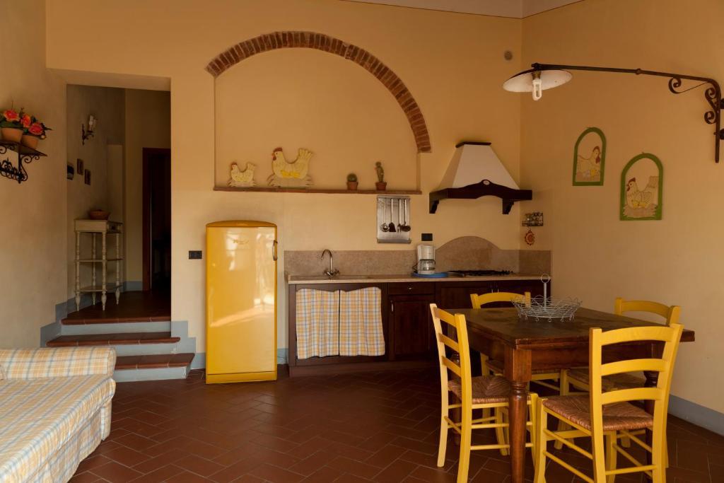 Agriturismo Fattoria Rozzalupi Cerreto Guidi Rom bilde
