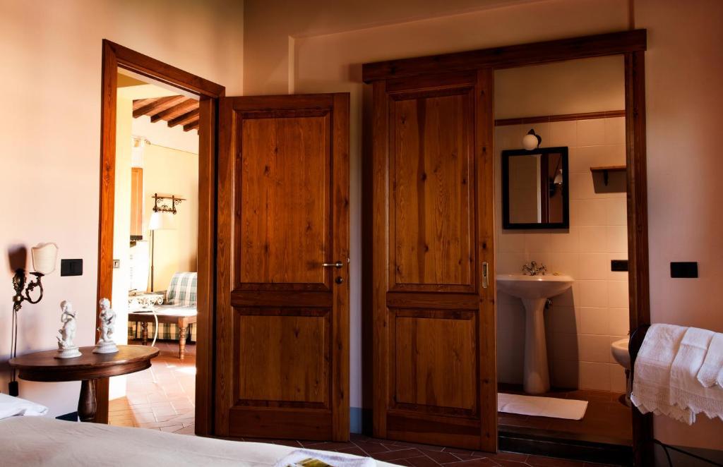 Agriturismo Fattoria Rozzalupi Cerreto Guidi Rom bilde
