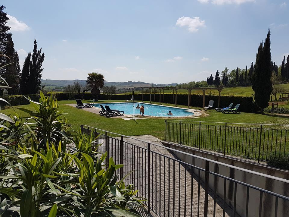 Agriturismo Fattoria Rozzalupi Cerreto Guidi Eksteriør bilde
